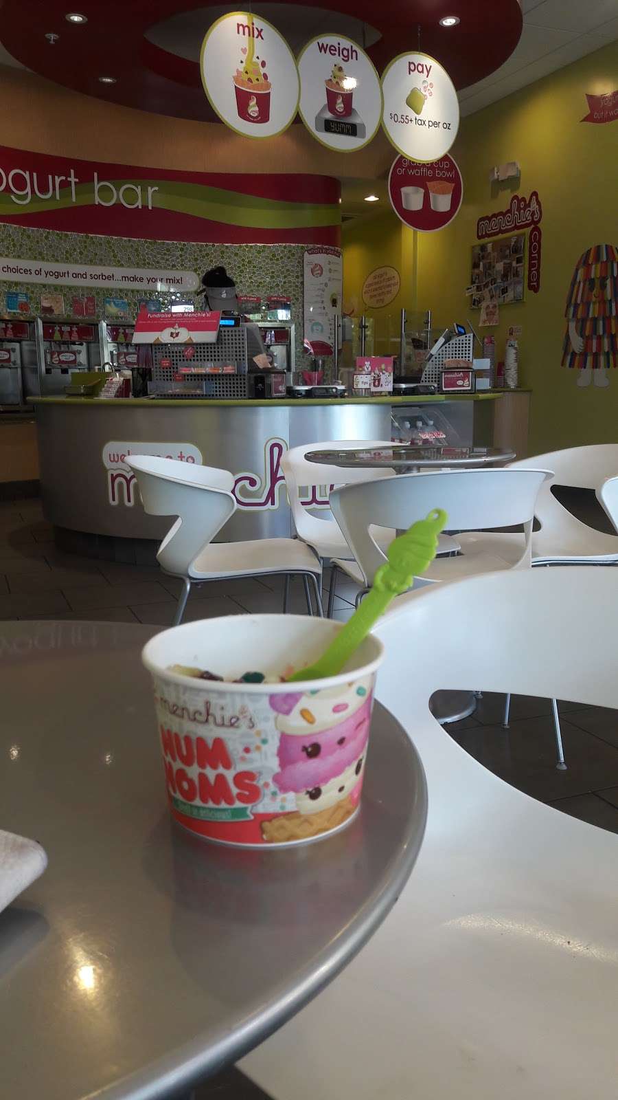 Menchies Frozen Yogurt | 280 Indian Trace # 298, Weston, FL 33326, USA | Phone: (954) 659-9118