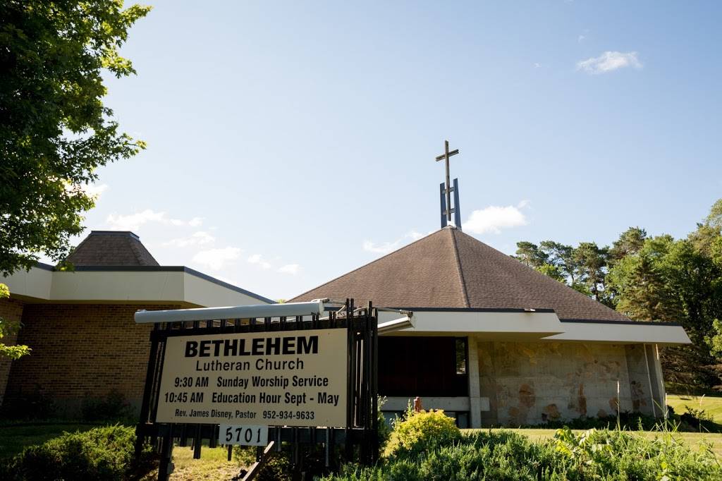 Bethlehem Lutheran Church Glen Lake, Minnetonka | 5701 Eden Prairie Rd, Minnetonka, MN 55345, USA | Phone: (952) 934-9633