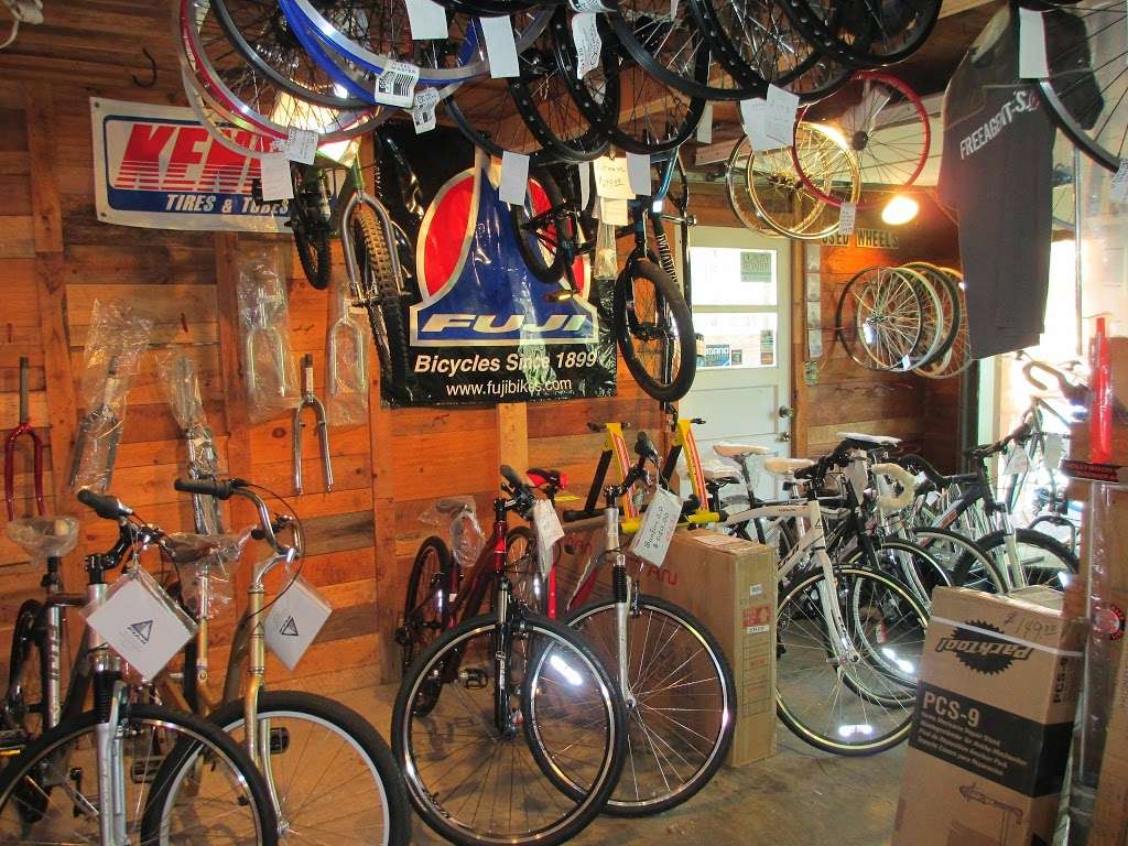 Wonder Lake Bicycle | 4308 East Dr, Wonder Lake, IL 60097, USA | Phone: (815) 653-9904