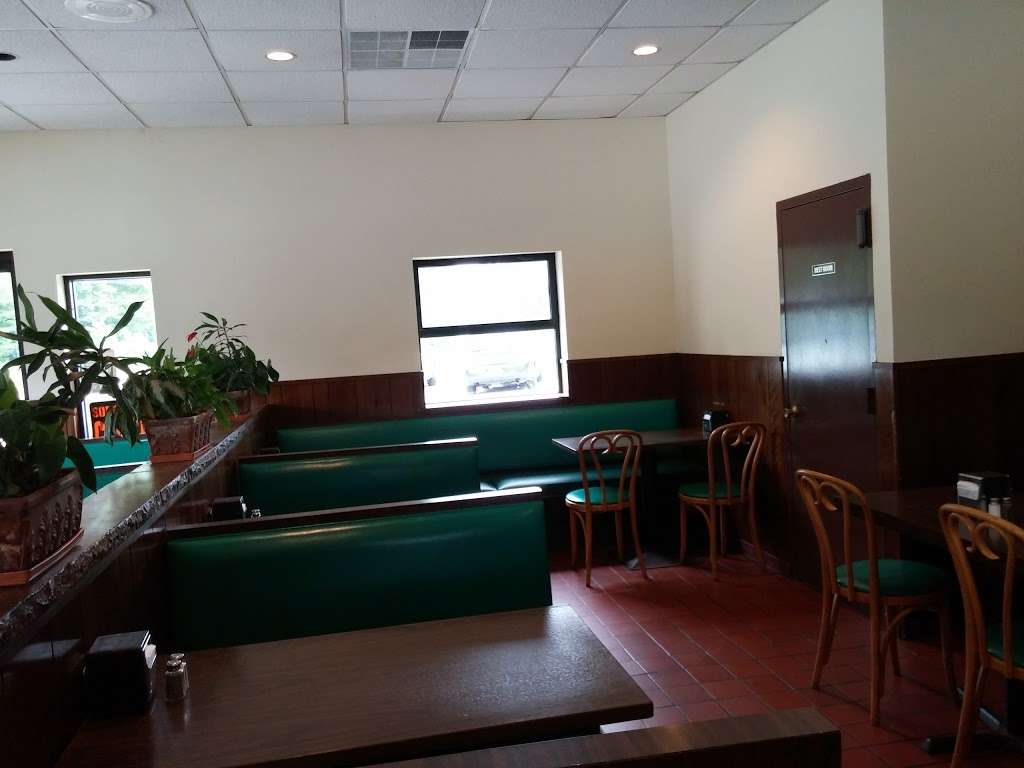 Pauls Place | 1849 Greenwood Lake Turnpike, Hewitt, NJ 07421, USA | Phone: (973) 728-2532