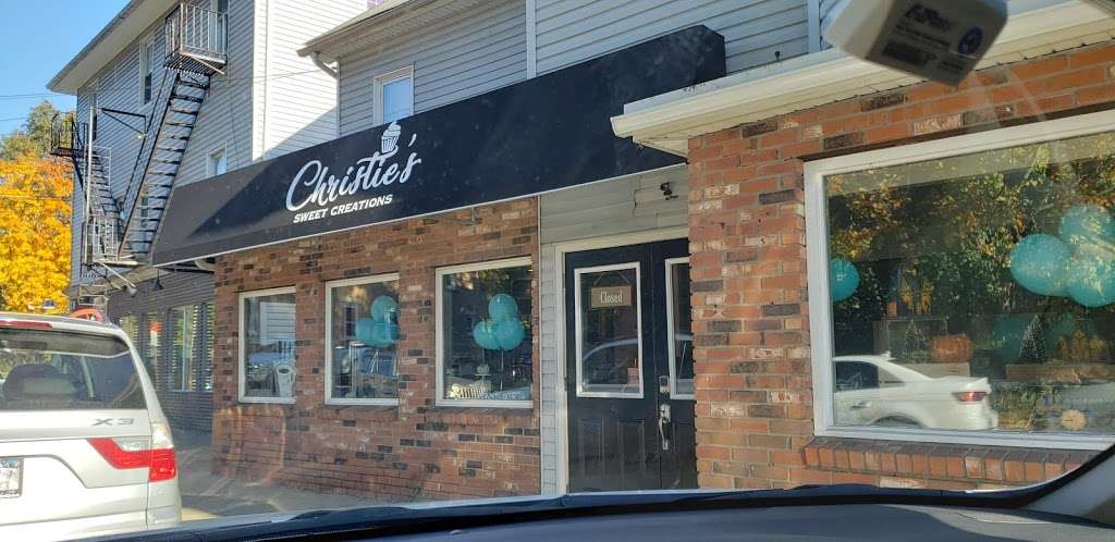 Christies Sweet Creations | 32 Smith Clove Rd, Central Valley, NY 10917, USA | Phone: (845) 827-6800