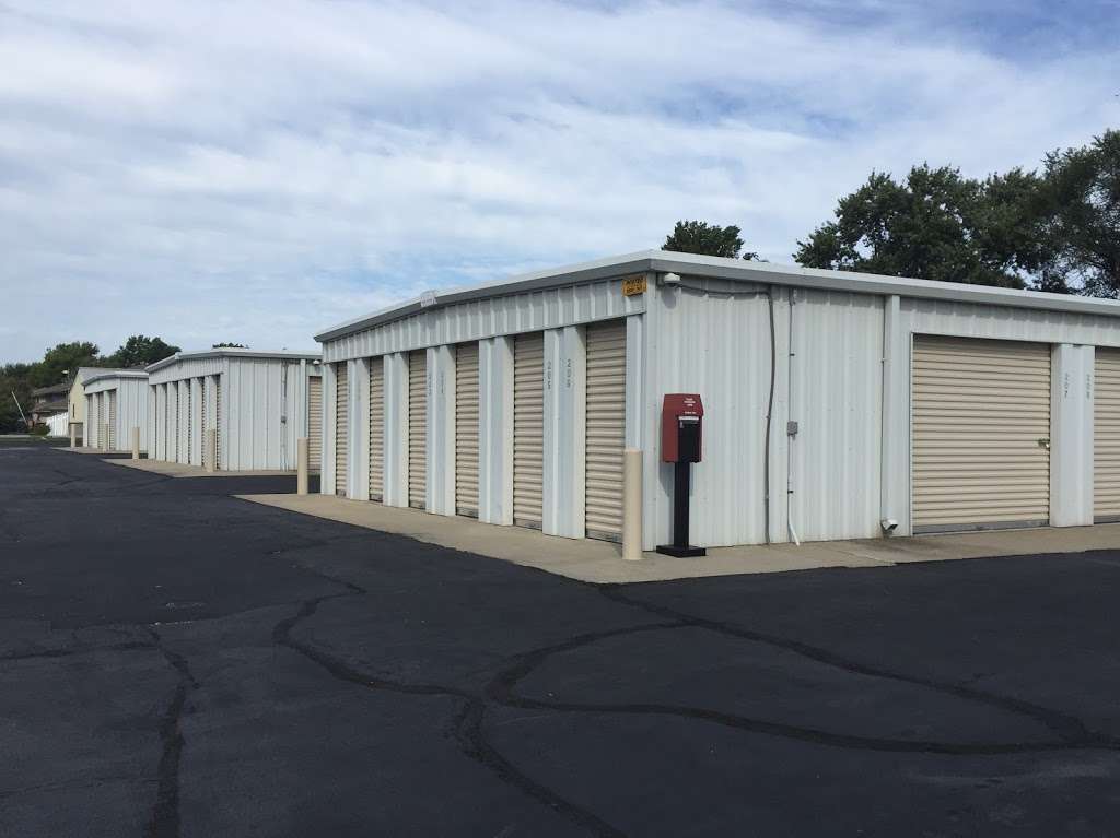 Complete Storage | 120 Holiday Terrace, Lansing, KS 66043, USA | Phone: (913) 727-1021