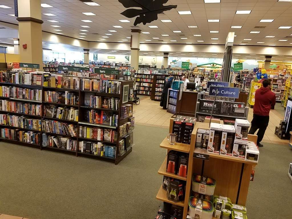 Barnes & Noble | 4801 Concord Pike, Wilmington, DE 19803, USA | Phone: (302) 478-9677