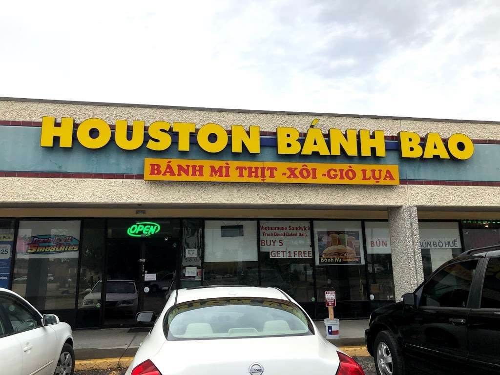 Houston Banh Bao | 13174 Veterans Memorial Dr, Houston, TX 77014, USA | Phone: (832) 666-8921