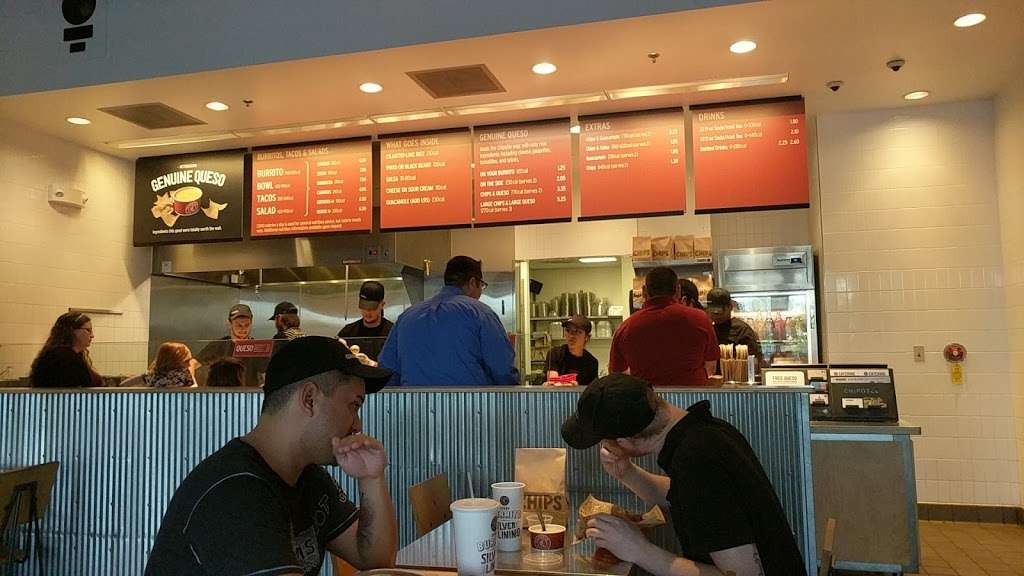 Chipotle Mexican Grill | 1480 N Orchard Rd Ste 114, Aurora, IL 60506, USA | Phone: (630) 723-5004