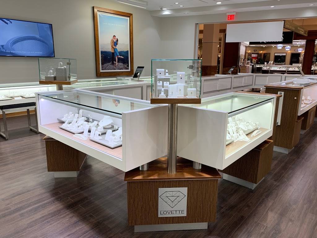 Lovette Jewelers | Gateway Mall, 6100 O St, Lincoln, NE 68505, USA | Phone: (402) 937-7295