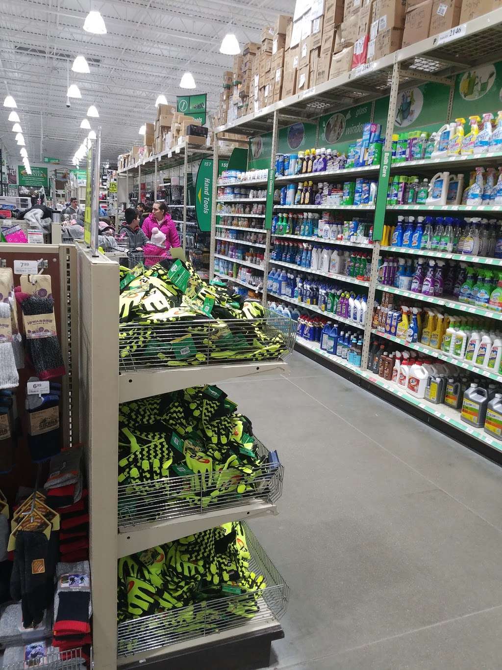 Menards | 2101 Miller Park Way, West Milwaukee, WI 53219, USA | Phone: (414) 672-5178