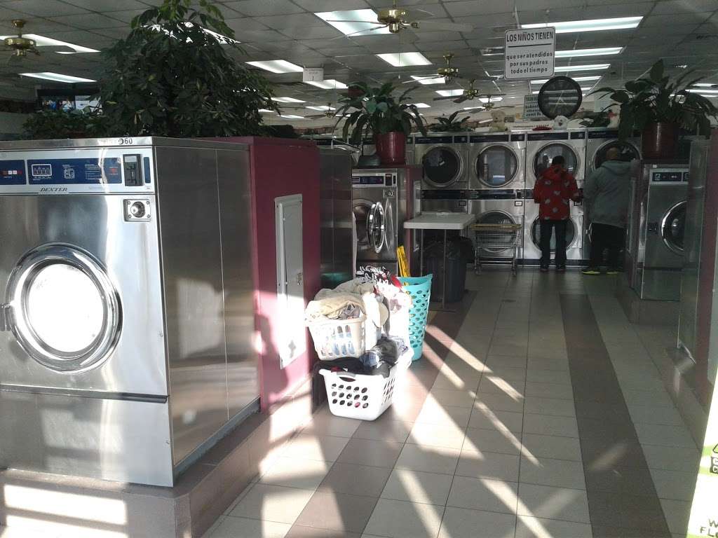 Delsea Laundromat and Dry Cleaners | 6207, 1185 S Delsea Dr, Vineland, NJ 08360, USA | Phone: (856) 696-8287