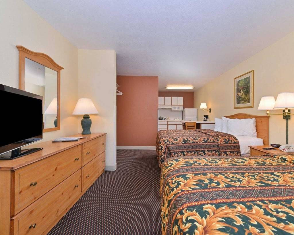 Suburban Extended Stay | 2401 Wellesley Ave NE, Albuquerque, NM 87107, USA | Phone: (505) 883-8888