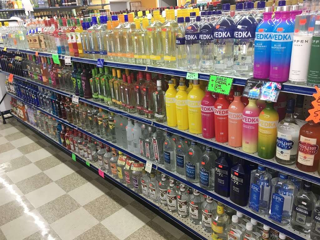 Express Pantry - Liquor Store | 8530 W Greenfield Ave, Milwaukee, WI 53214, USA | Phone: (414) 453-7002