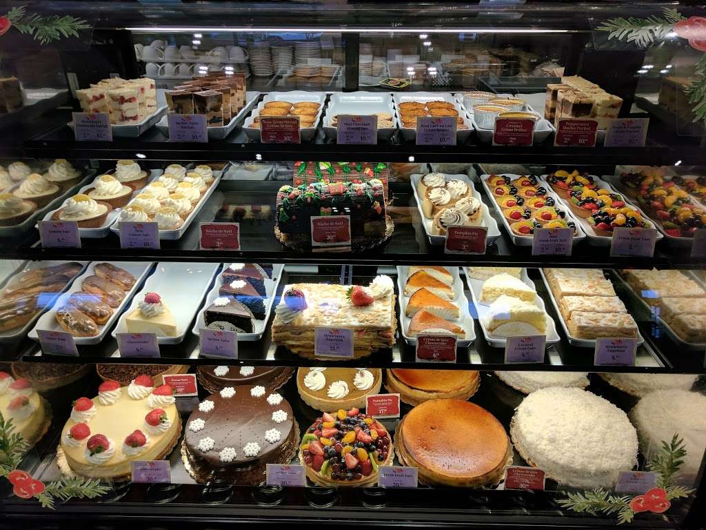 la Madeleine French Bakery & Café Parkway Village | 1560 Eldridge Pkwy #190, Houston, TX 77077, USA | Phone: (281) 940-8516