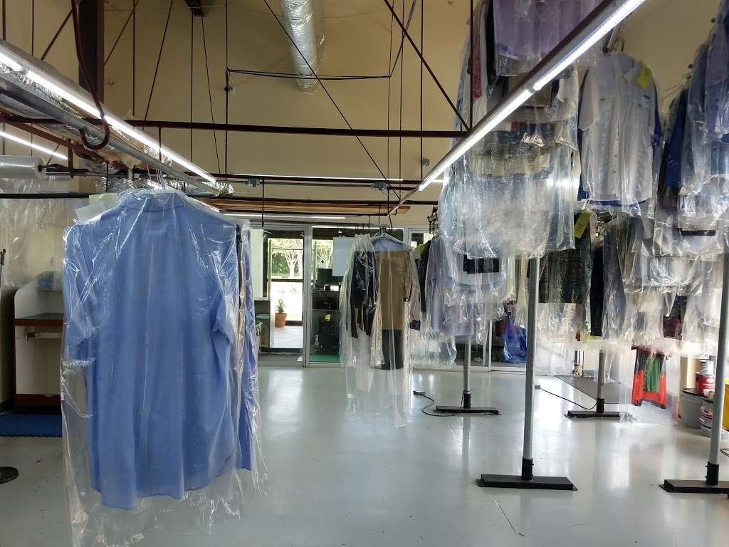 Superior Dry Cleaners | 1212 Eldridge Rd, Sugar Land, TX 77478, USA | Phone: (281) 980-2266