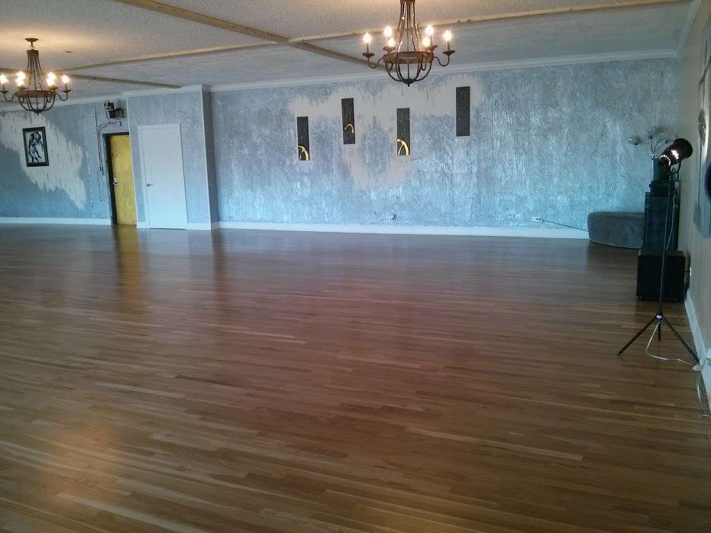 Crea Ballroom Dance Studio | 11 S Wolf Rd, Prospect Heights, IL 60070, USA | Phone: (773) 895-0822