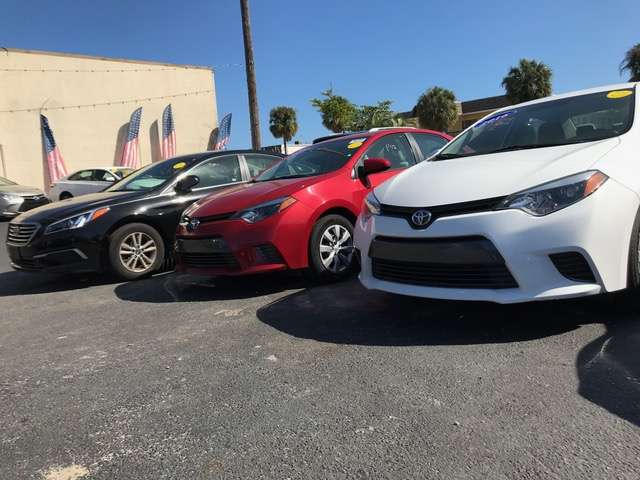 EZ Own Car Sales | 11621 U.S. Hwy 1 N, North Palm Beach, FL 33408 | Phone: (561) 517-8892