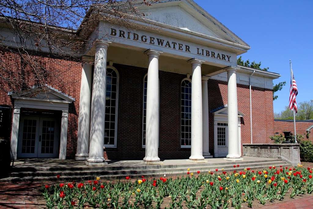 Bridgewater Public Library | 15 South St, Bridgewater, MA 02324, USA | Phone: (508) 697-3331