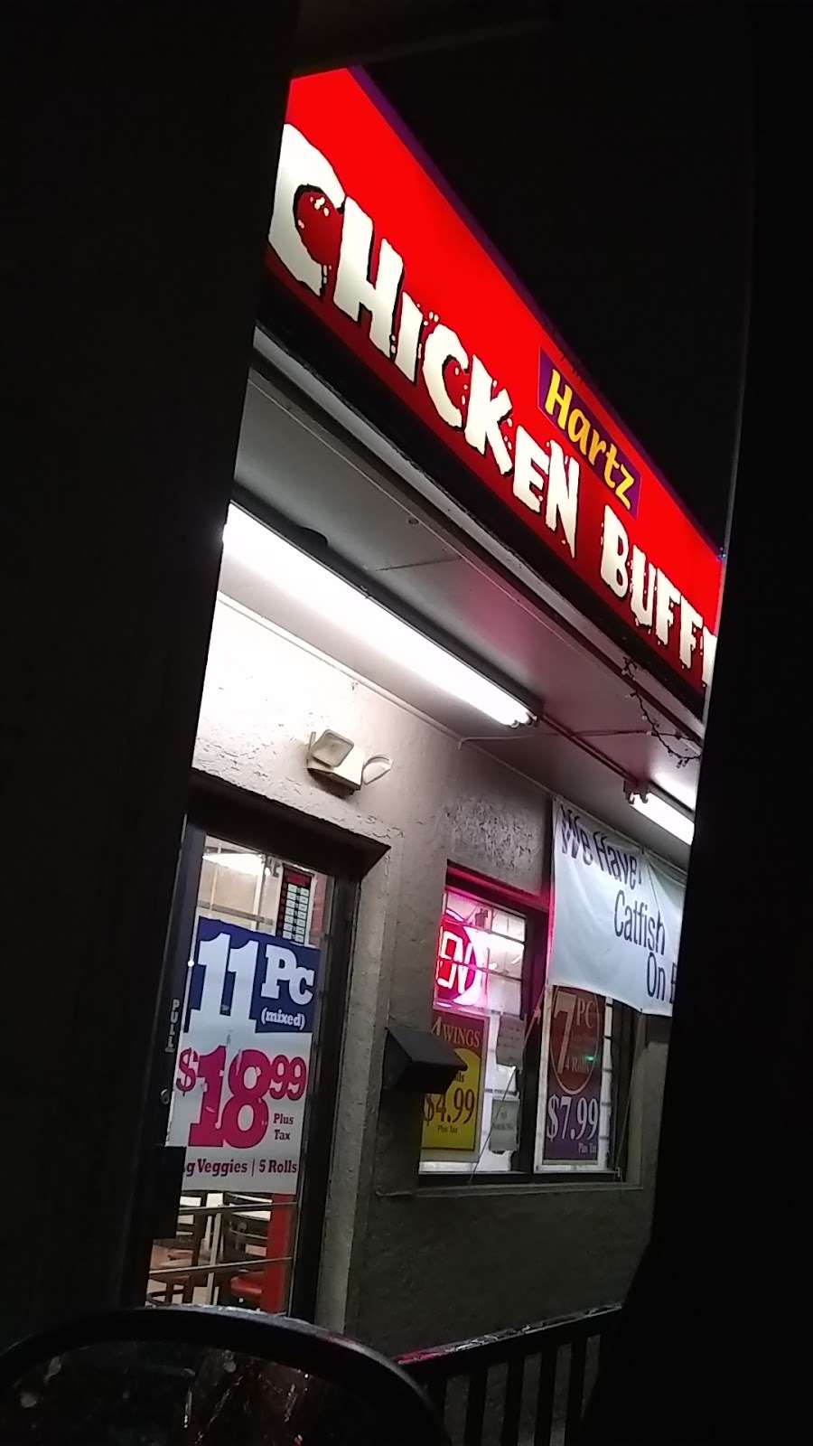 hartz chicken buffet