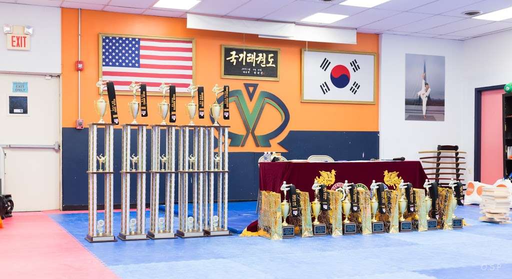 World Champion Martial Arts Center | 9105 All Saints Rd, Laurel, MD 20707, USA | Phone: (301) 725-2121