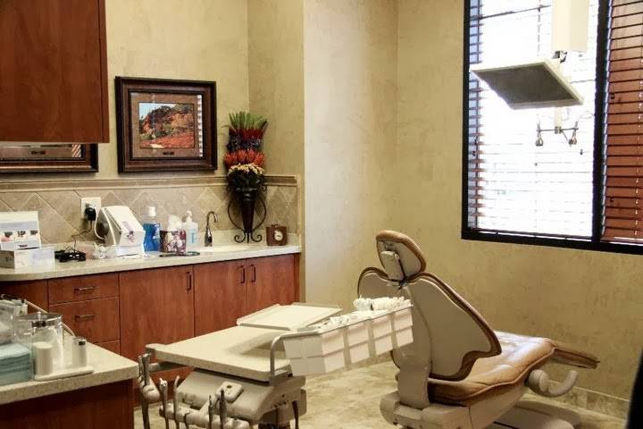 Ahwatukee Family Dental | 4350 E Ray Rd #112, Phoenix, AZ 85044, USA | Phone: (480) 893-7674