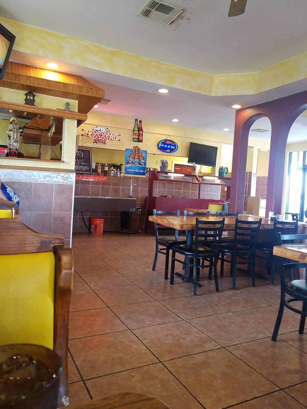 Los Gallos Mexican Grill | 921 Brazosport Blvd S, Clute, TX 77531, USA | Phone: (979) 266-8611