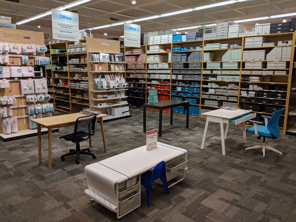 The Container Store in 710 S Sepulveda Blvd, El Segundo, CA 90245, USA