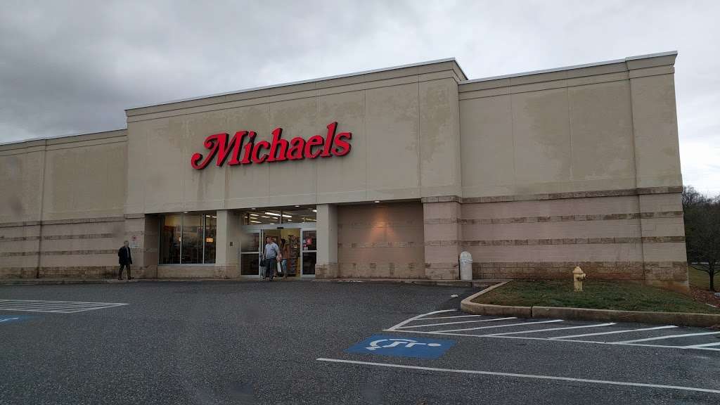 Michaels | 2700 Pleasant Valley Rd, York, PA 17402, USA | Phone: (717) 600-2512