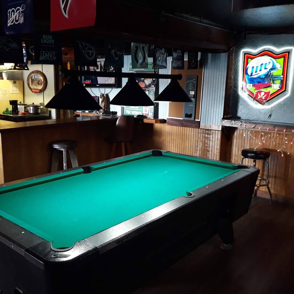 JTs Roadhouse Bar | 13609 N Florida Ave, Tampa, FL 33613, USA | Phone: (813) 304-1278