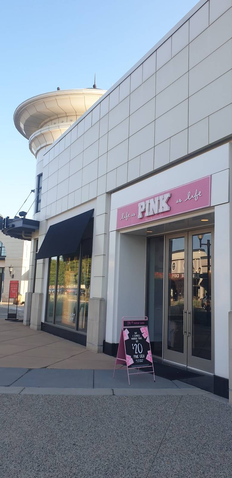 Victorias Secret & PINK | 3100 Main St, Maumee, OH 43537, USA | Phone: (419) 878-2872