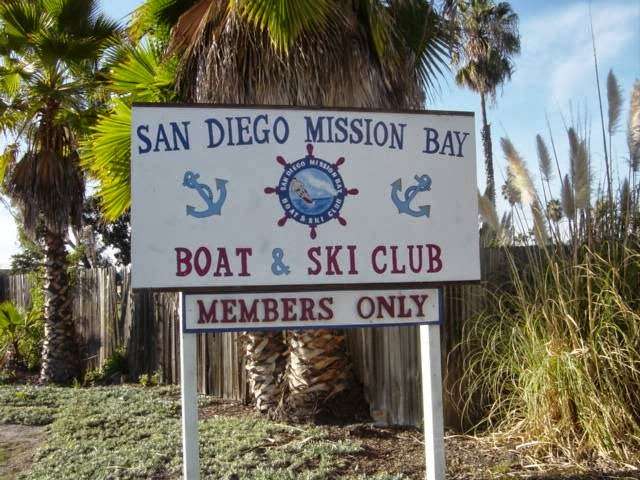 San Diego Mission Bay Boat & Ski Club | 2606 N Mission Bay Dr, San Diego, CA 92109, USA | Phone: (858) 270-0840