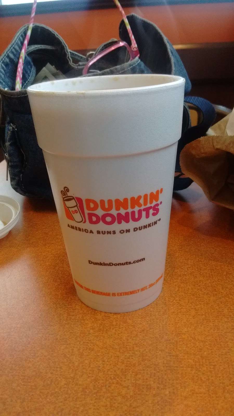 Dunkin | 387 W Center St, West Bridgewater, MA 02379, USA | Phone: (508) 588-0402