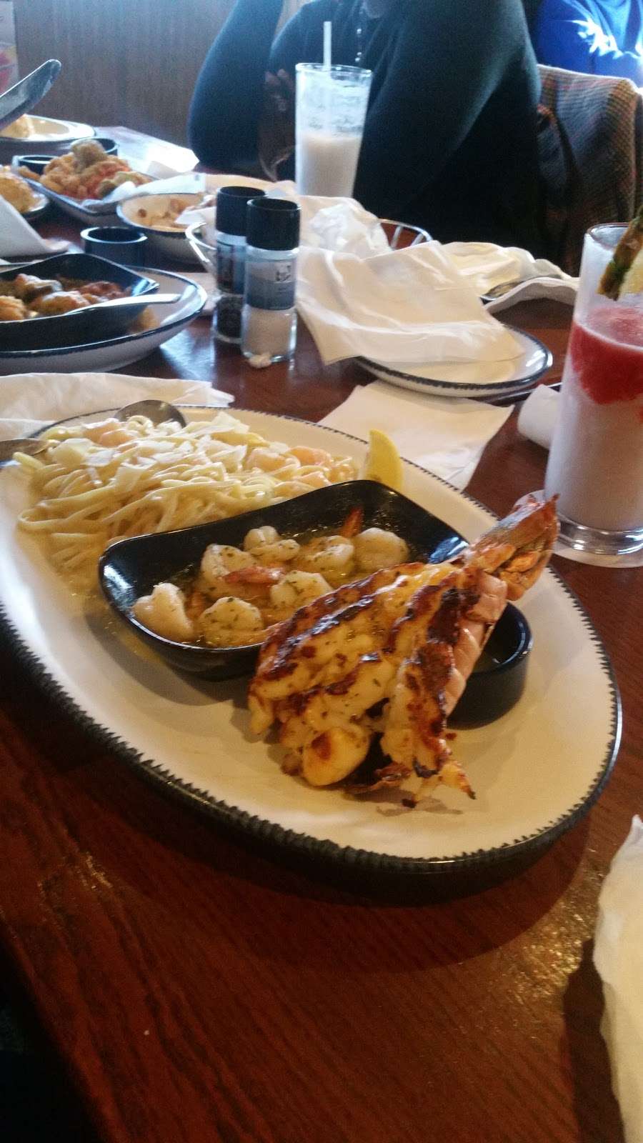 Red Lobster | 1271 US-22, Bridgewater, NJ 08807, USA | Phone: (908) 722-4447