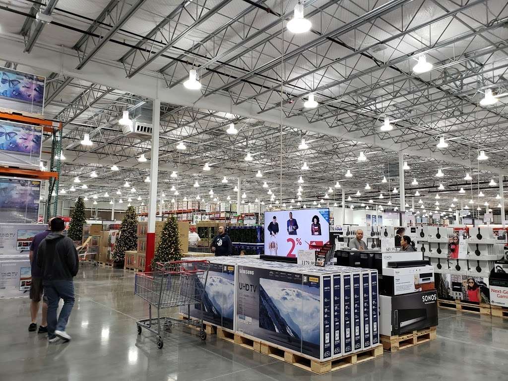 Costco Wholesale | 3411 St Rose Pkwy, Henderson, NV 89052, USA | Phone: (702) 803-7044