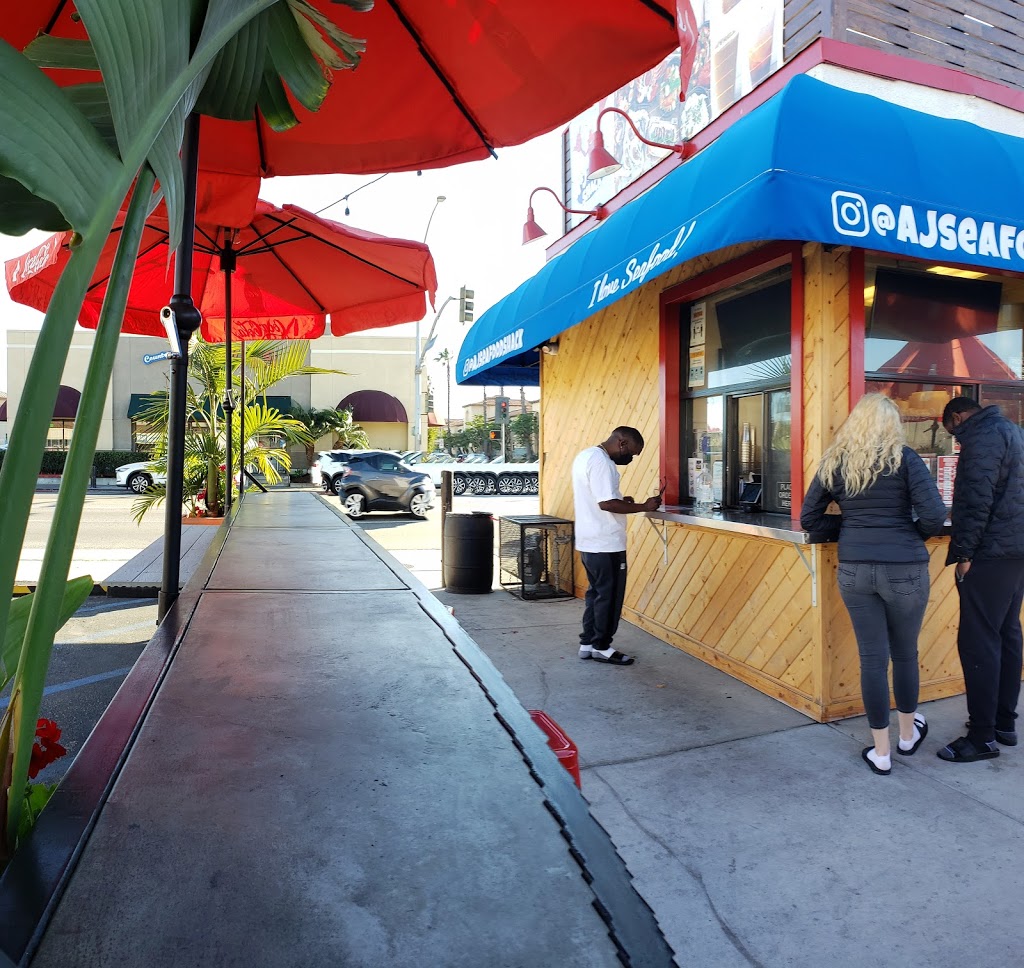 A&J seafood shack | 3201 E Anaheim St, Long Beach, CA 90804, USA | Phone: (562) 386-2000