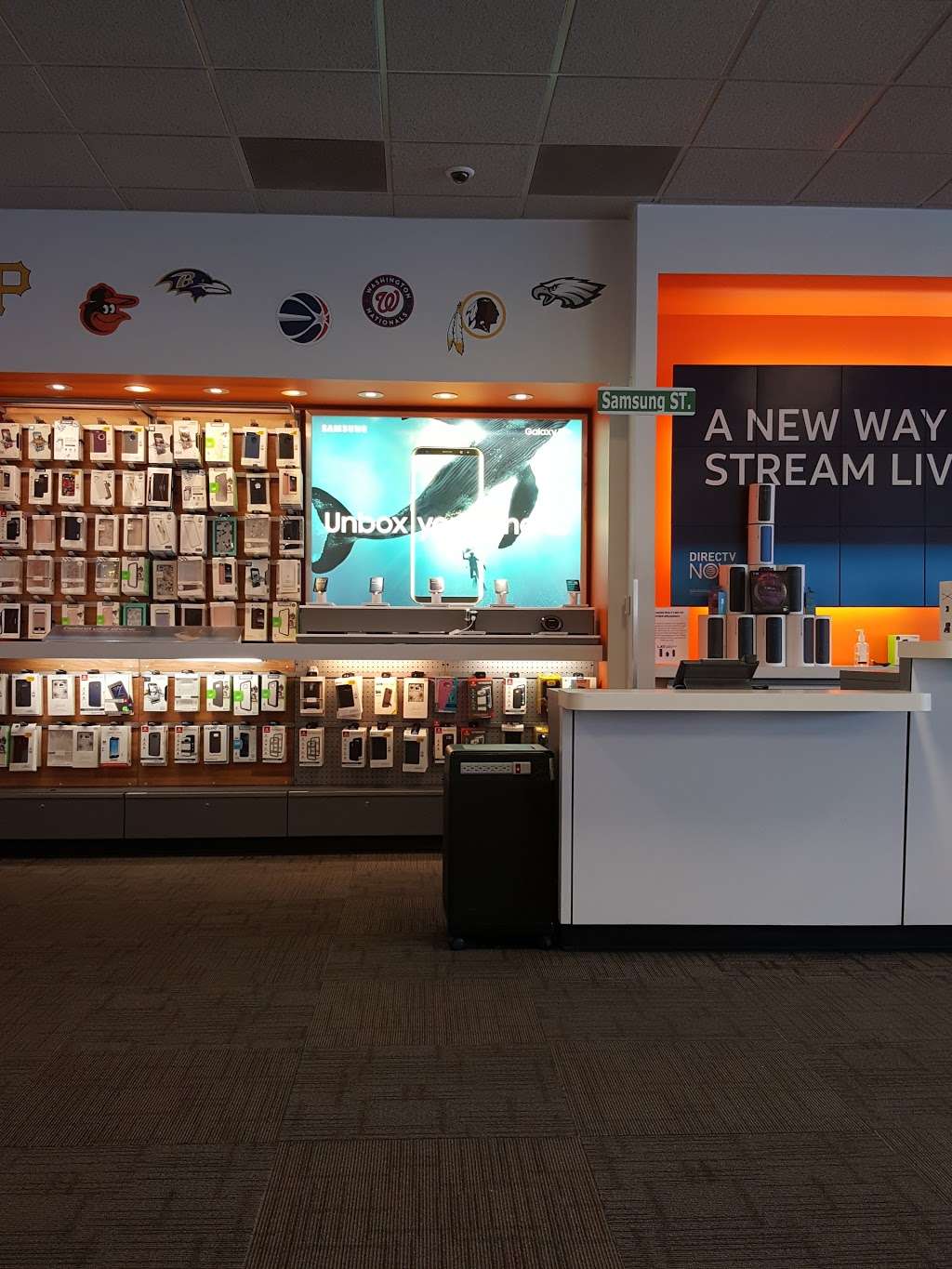 AT&T Store | 9924 Glades Rd Suite F-1, Boca Raton, FL 33434 | Phone: (561) 883-0633