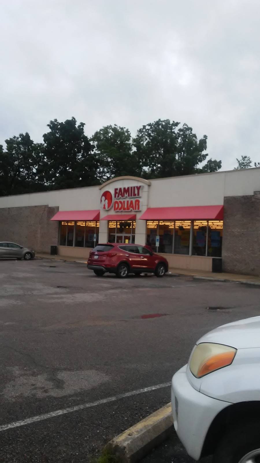 Family Dollar | 9818 Jefferson Davis Hwy, Richmond, VA 23237, USA | Phone: (804) 335-2988