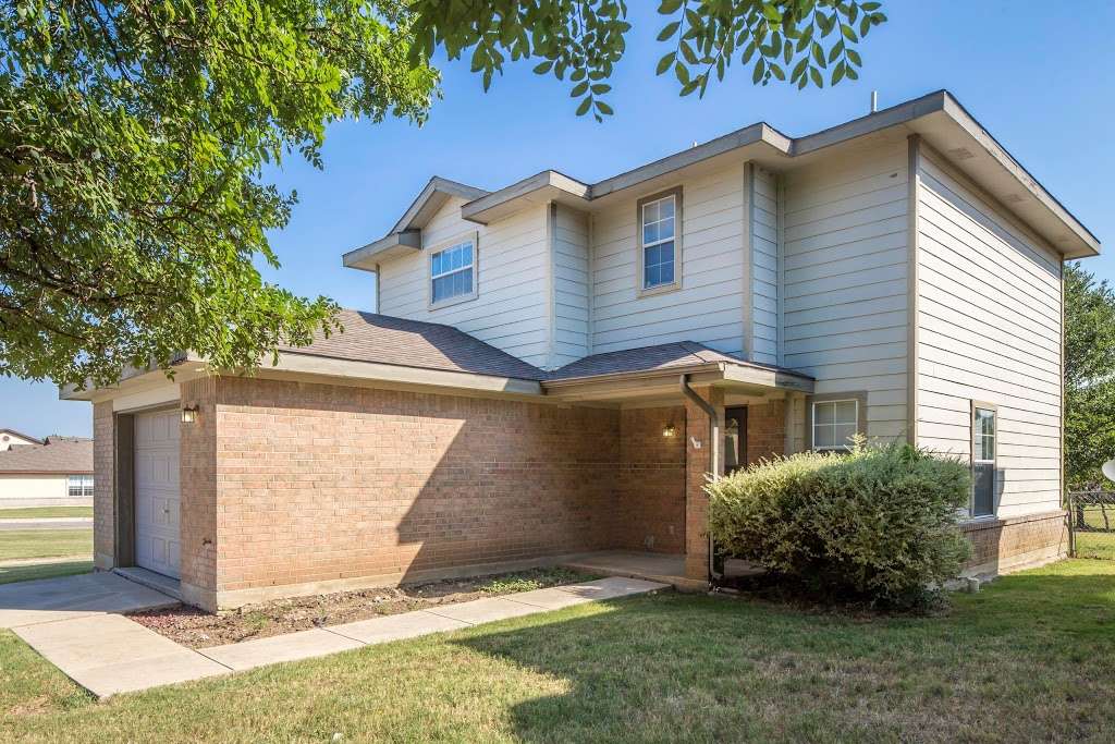 Lackland Family Homes | 2254 Brian McElroy, San Antonio, TX 78236, USA | Phone: (210) 674-9366