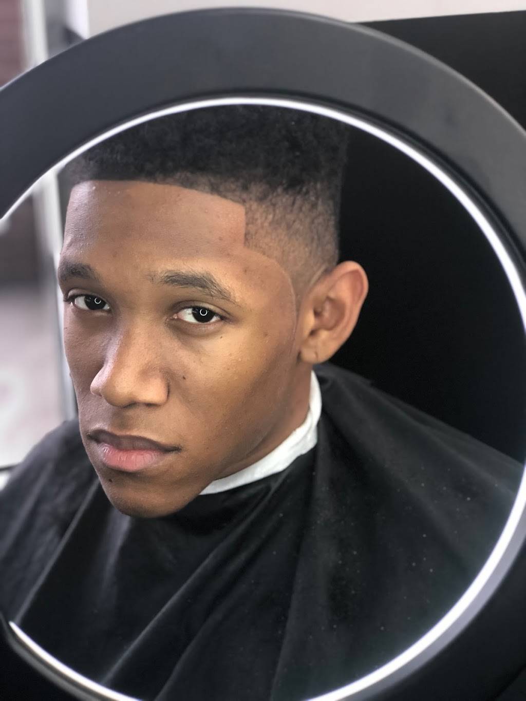 King the barber | 3829 Kecoughtan Rd, Hampton, VA 23669, USA | Phone: (757) 234-5249