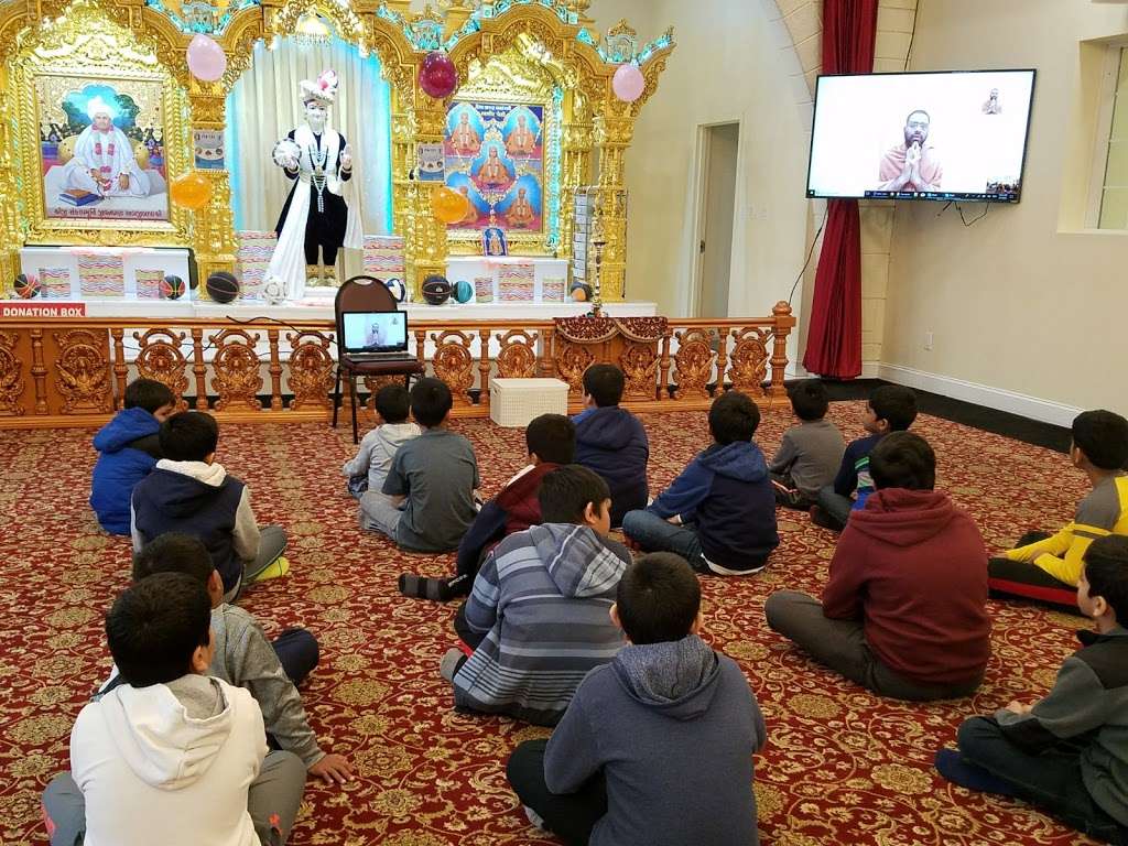 SMVS Shri Swaminarayan Mandir | 99 Burnt Mill Rd, Cherry Hill, NJ 08003, USA | Phone: (856) 673-3633