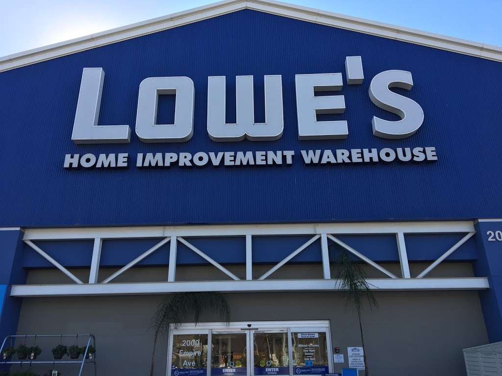 Kitchen & Bath Remodels at Lowes | 2000 W Empire Ave, Burbank, CA 91504, USA