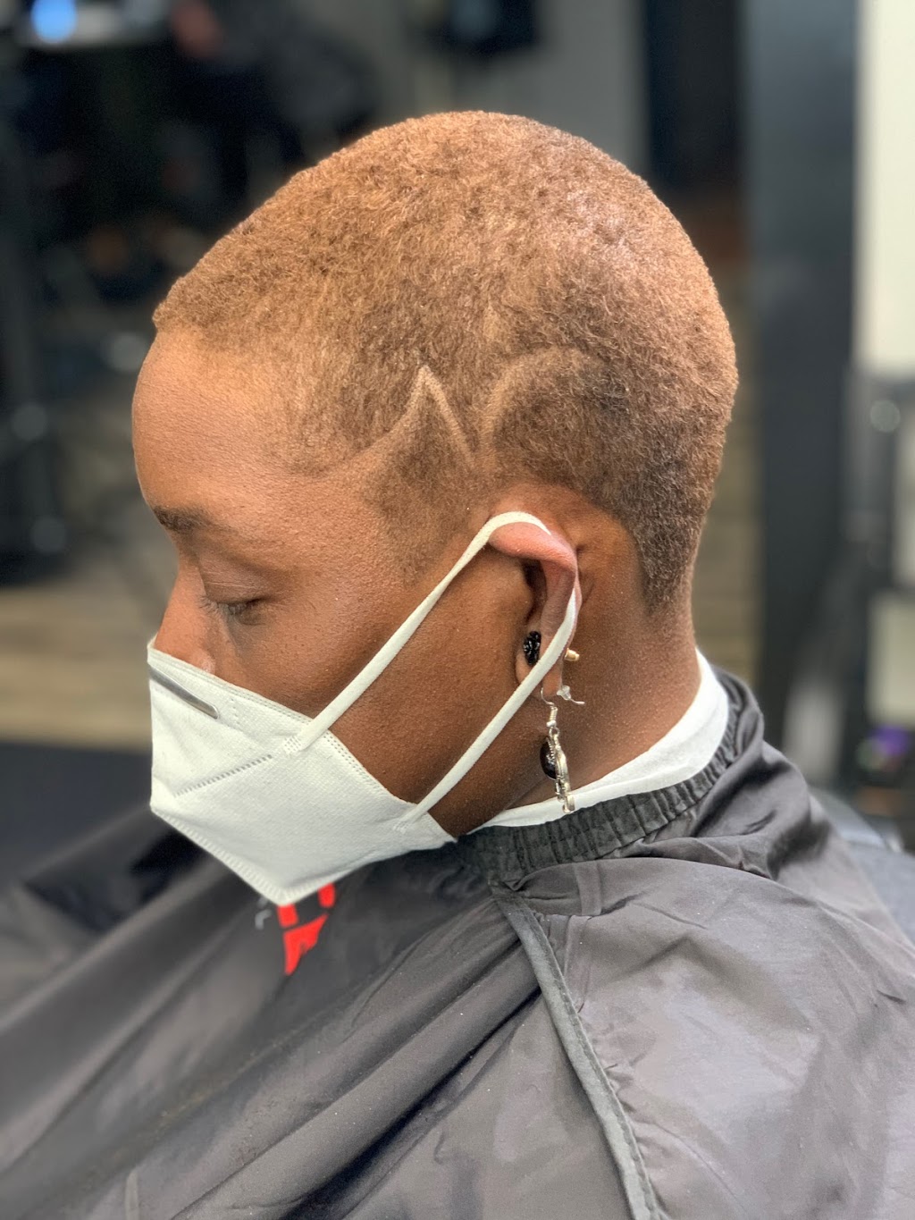 Fly Life Fades | 23930 W Nine Mile Rd, Southfield, MI 48033 | Phone: (313) 400-6387