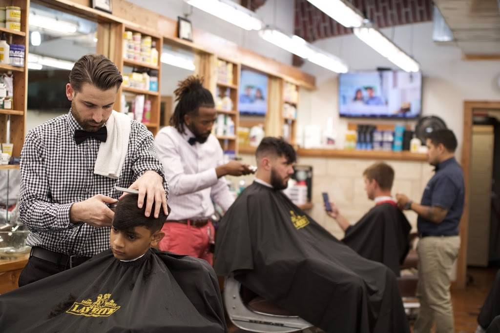 South Austin Barber Shop (Stassney Lane) | 607 W Stassney Ln, Austin, TX 78745, USA | Phone: (512) 767-3245