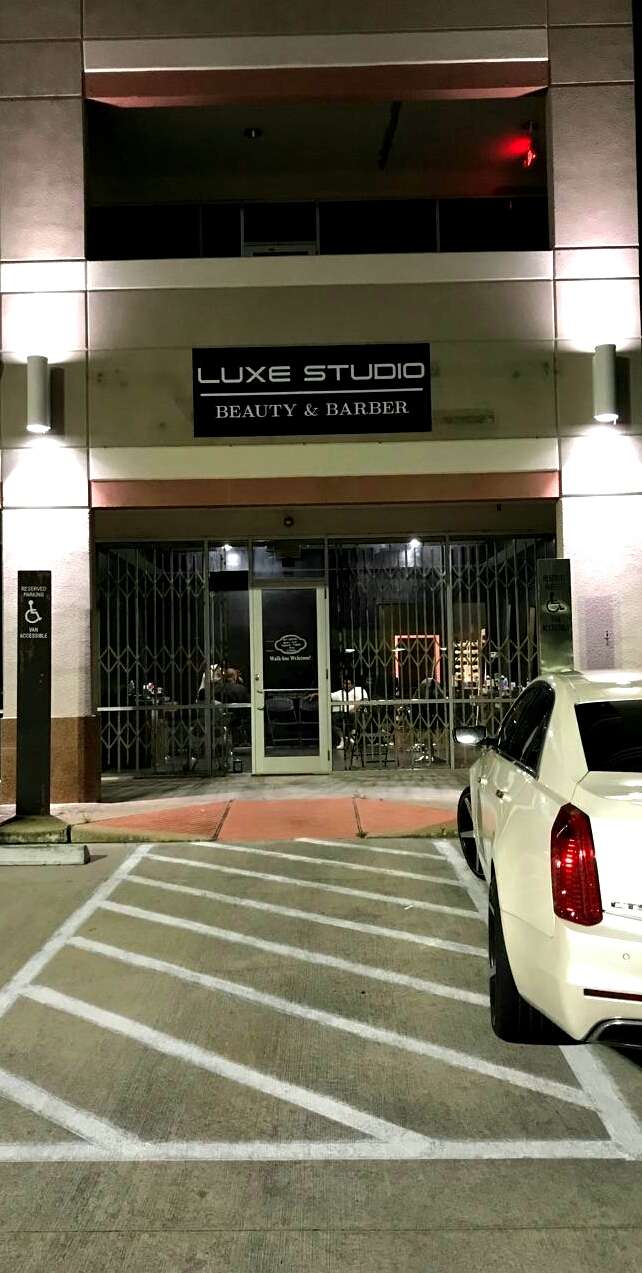 Luxe Glam studio | 11110 Bellaire Blvd #110, Houston, TX 77072, USA | Phone: (281) 877-2926