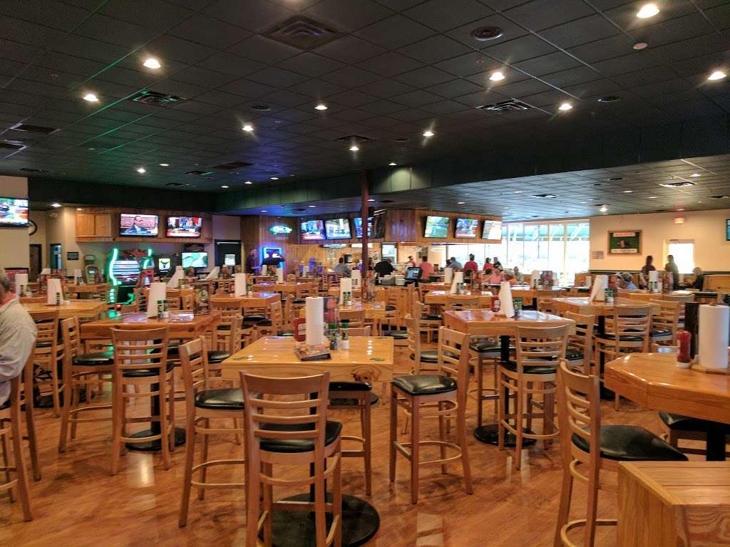 Gators Dockside | 5142 Dr Phillips Blvd, Orlando, FL 32819, USA | Phone: (407) 770-6049