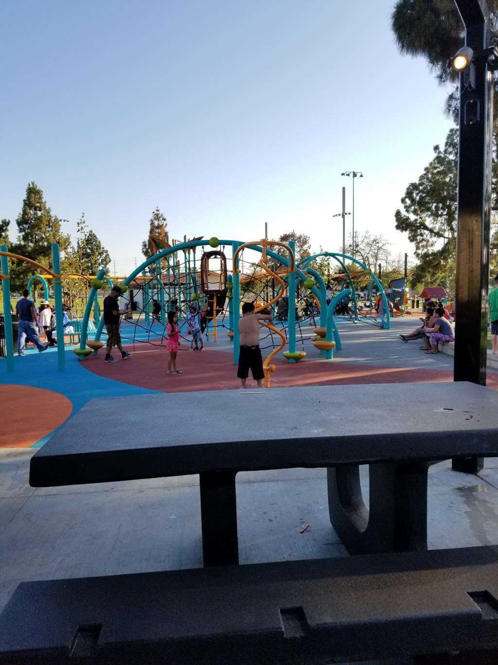 Ponderosa Park Water Play Zone | Un Named Rd, Anaheim, CA 92802, USA