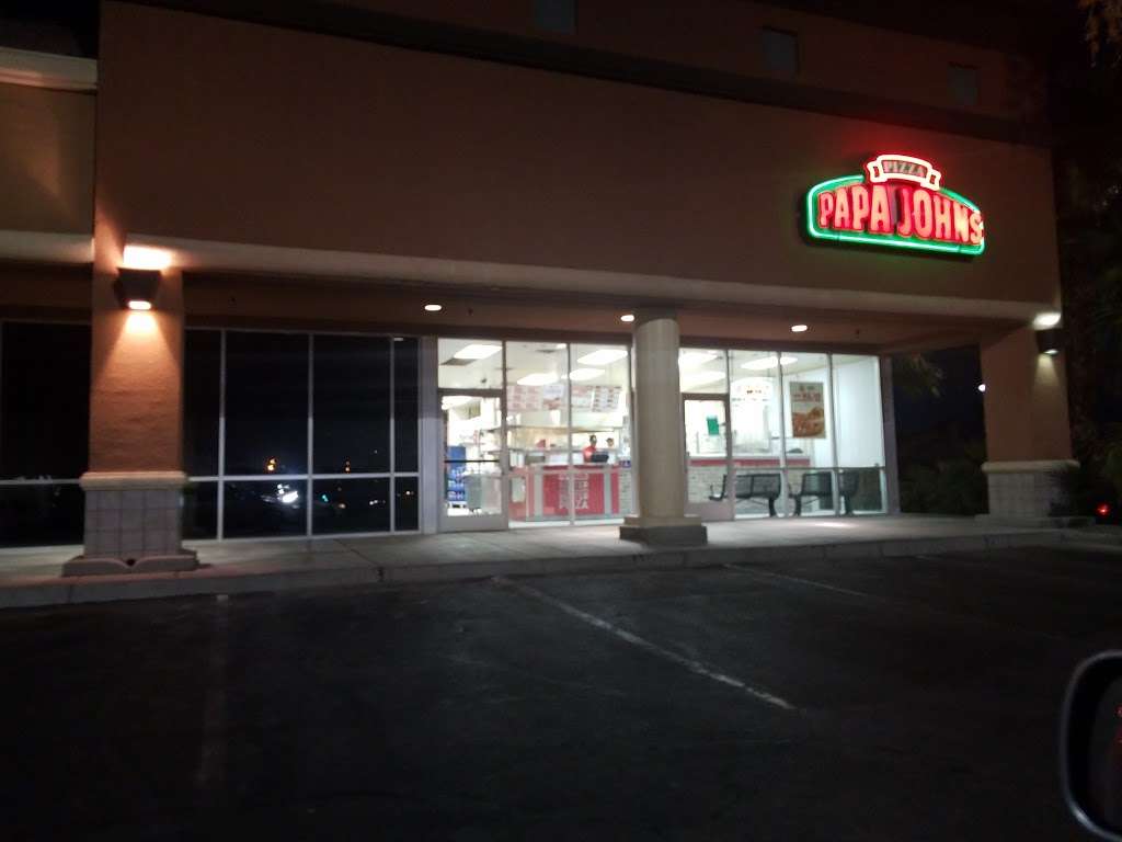 Papa Johns Pizza | 5570 Camino Al Norte Ste D2, North Las Vegas, NV 89031 | Phone: (702) 396-7272