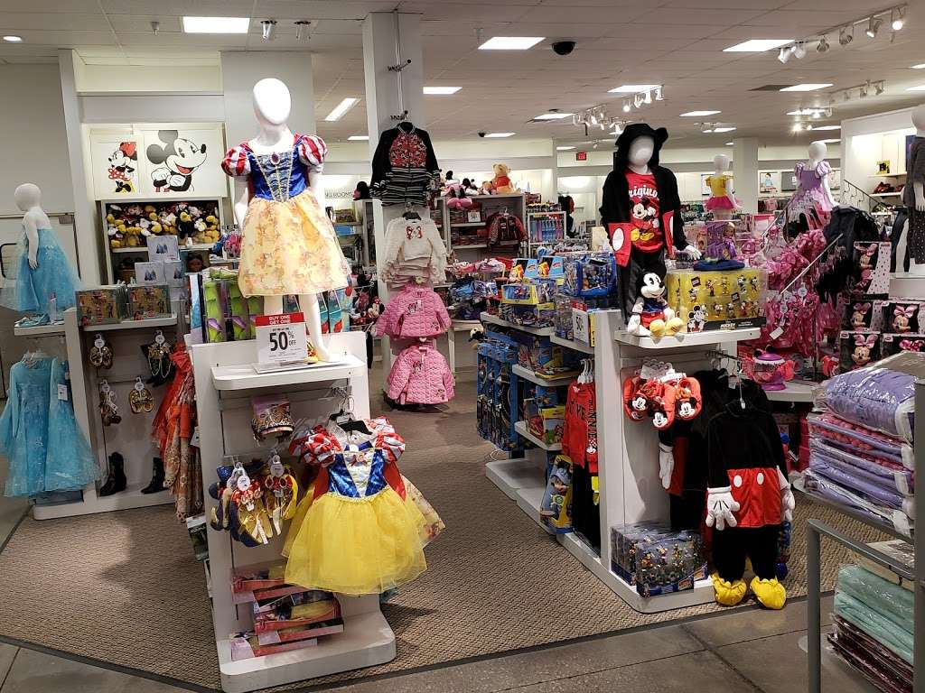 JCPenney | 8100 N Flintlock Rd, Kansas City, MO 64158, USA | Phone: (816) 415-2397