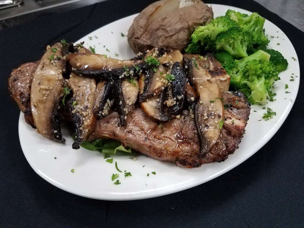 Nauti Goose Restaurant | 200 W Cherry St, North East, MD 21901, USA | Phone: (410) 287-7880