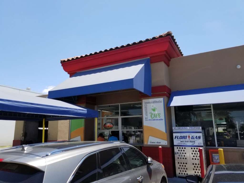 El Comedor | 10190 NW 116th Way, Medley, FL 33178, USA | Phone: (305) 884-3871
