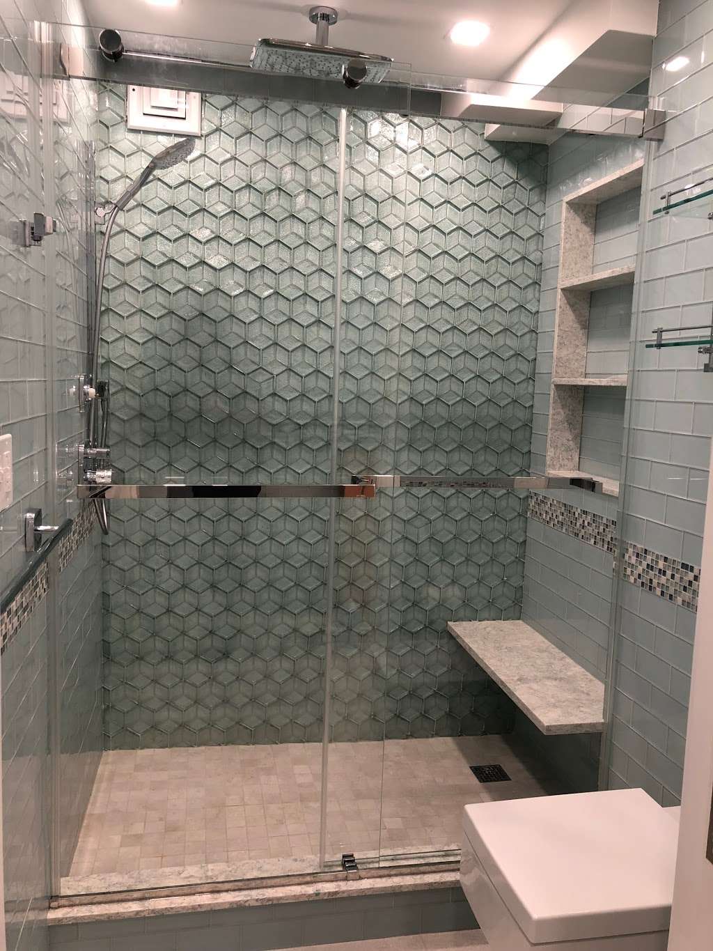 ReDecor Shower and Bath | 1217 McDonald Ave, Brooklyn, NY 11230, USA | Phone: (201) 840-0666