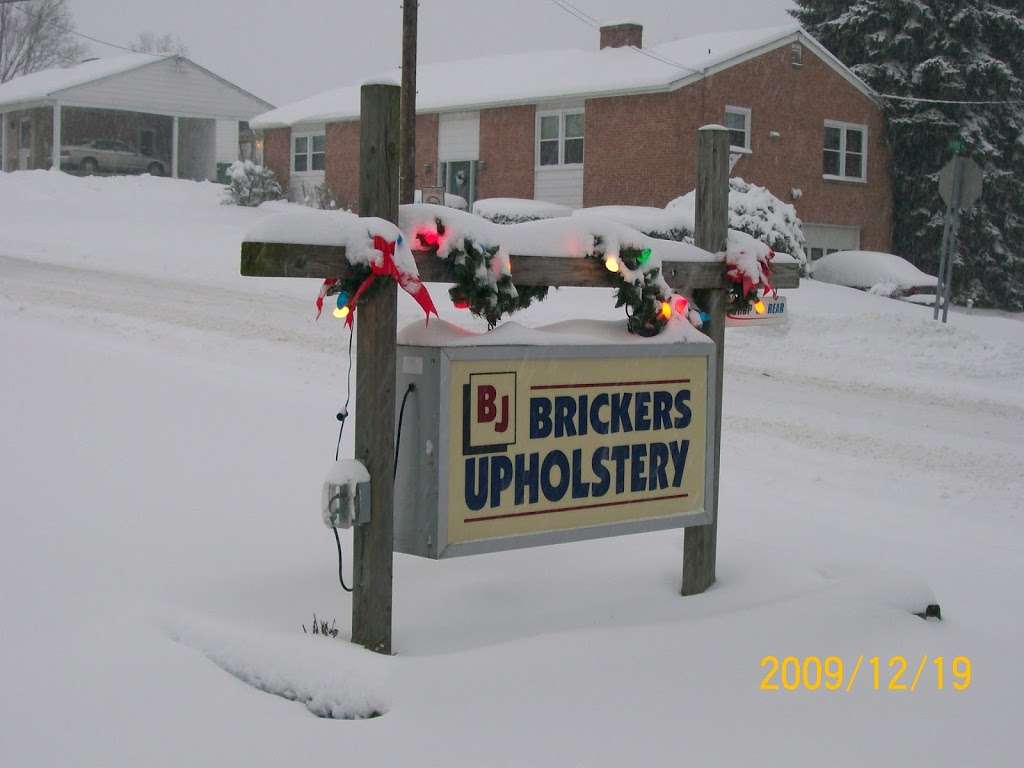 B J Brickers Upholstery | 2176 Lincoln Way E, Chambersburg, PA 17202, USA | Phone: (717) 352-9355