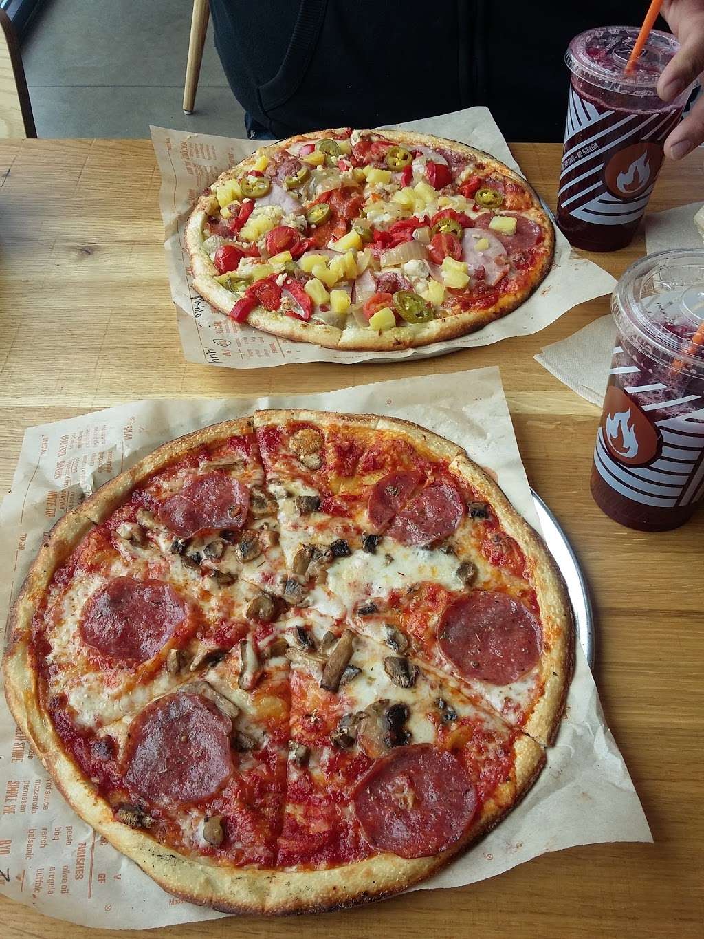 Blaze Pizza | 7459 Southwest Fwy #400, Houston, TX 77074, USA | Phone: (281) 709-6385